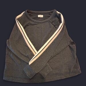 Lou & Grey- super soft, cropped Grey and white striped long sleeve top Size M‎